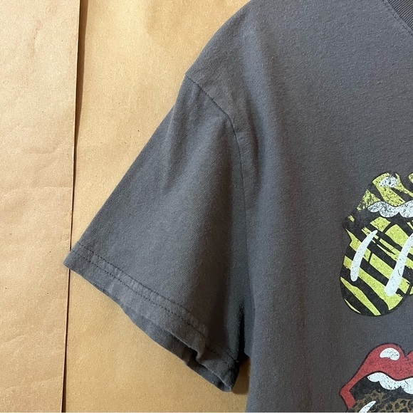 The Rolling Stones | Multi Logo Tongue Graphic Band Tee Boyfriend T-Shirt Size L - Picture 8 of 9